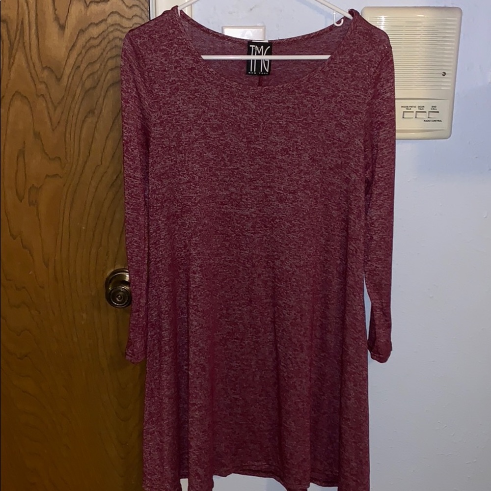 maroon long sleeved tmg new york cotton dress